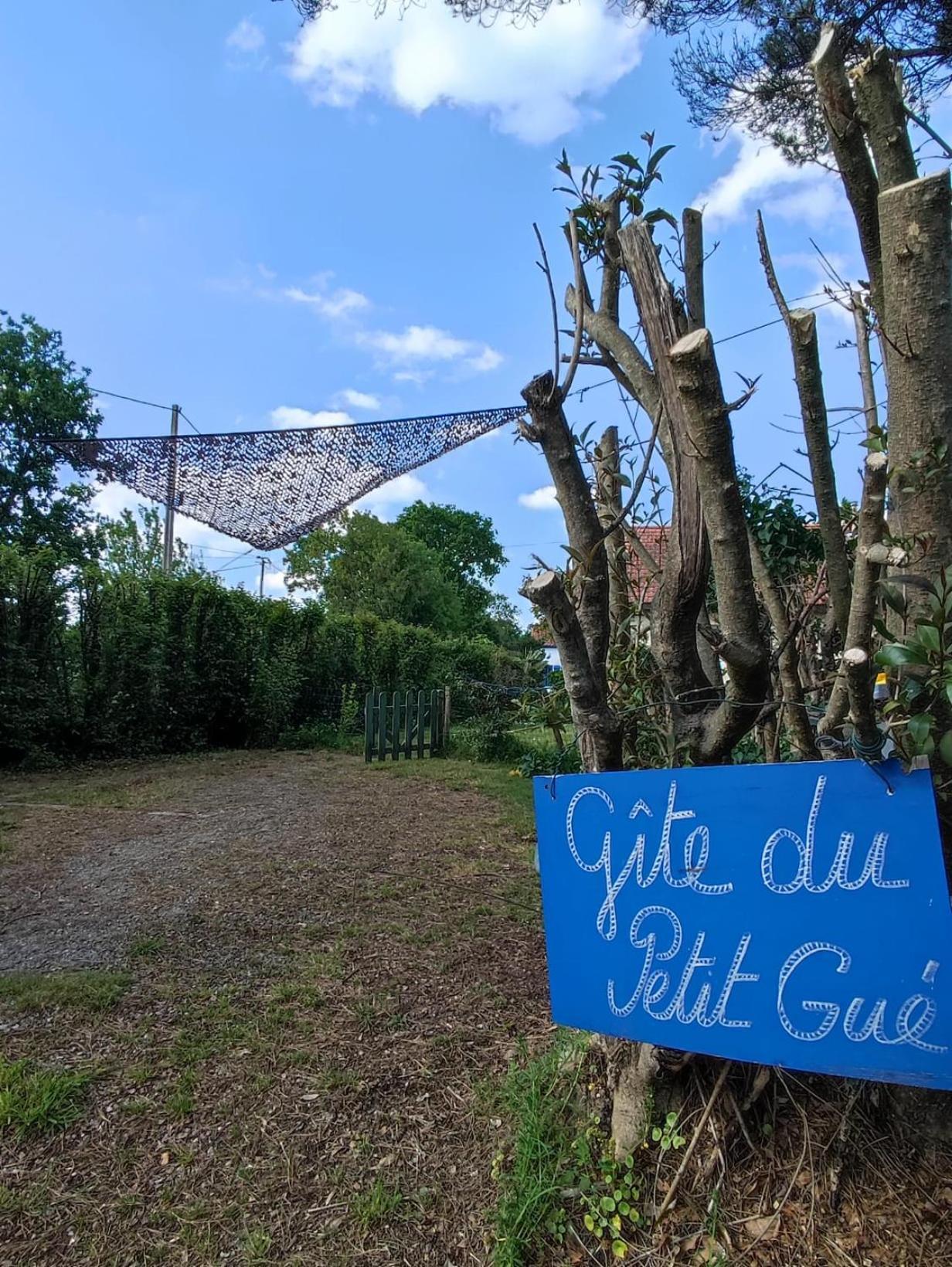 Gite Du Petit Gue Frossay Экстерьер фото